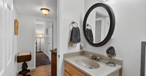 4805 Mccloud Dr, Sacramento, CA 95842 Photo