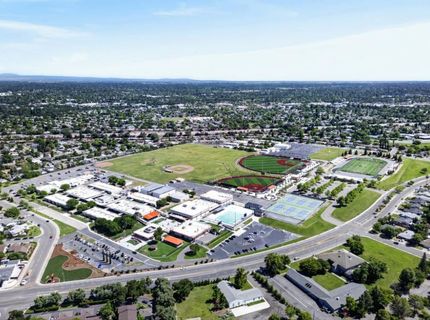 4805 Mccloud Dr, Sacramento, CA 95842 Photo