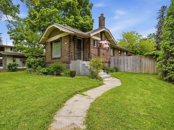 2423 S Grand Blvd, Spokane, WA 99203