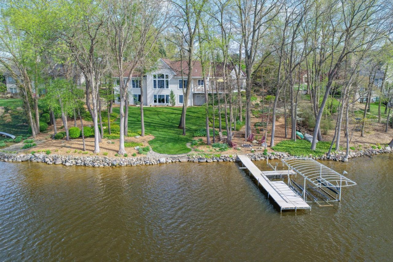 62102 Pheasant Pointe Drive, Sturgis, MI 49091 Main Photo