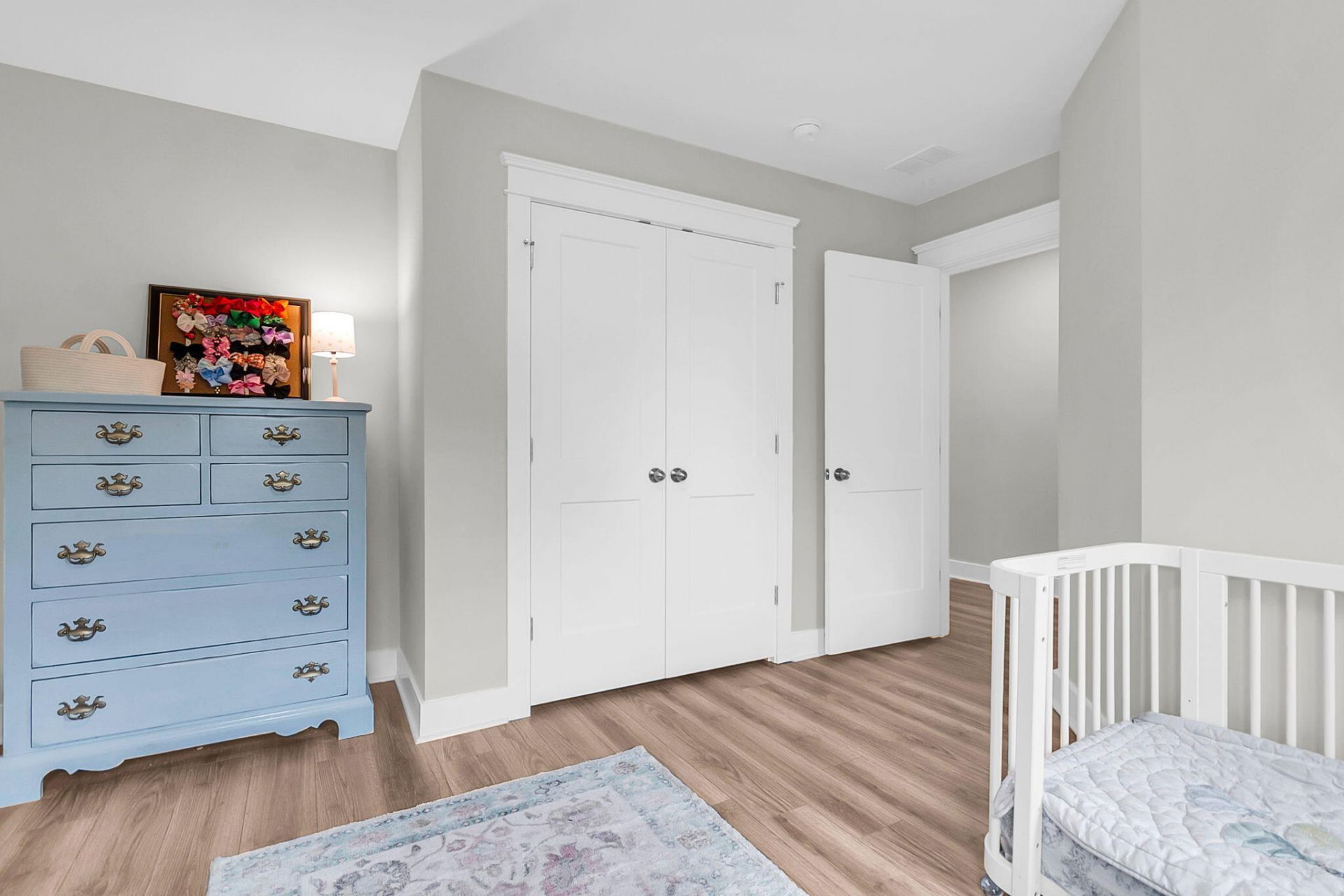 4559 Mixson Avenue Photo 24