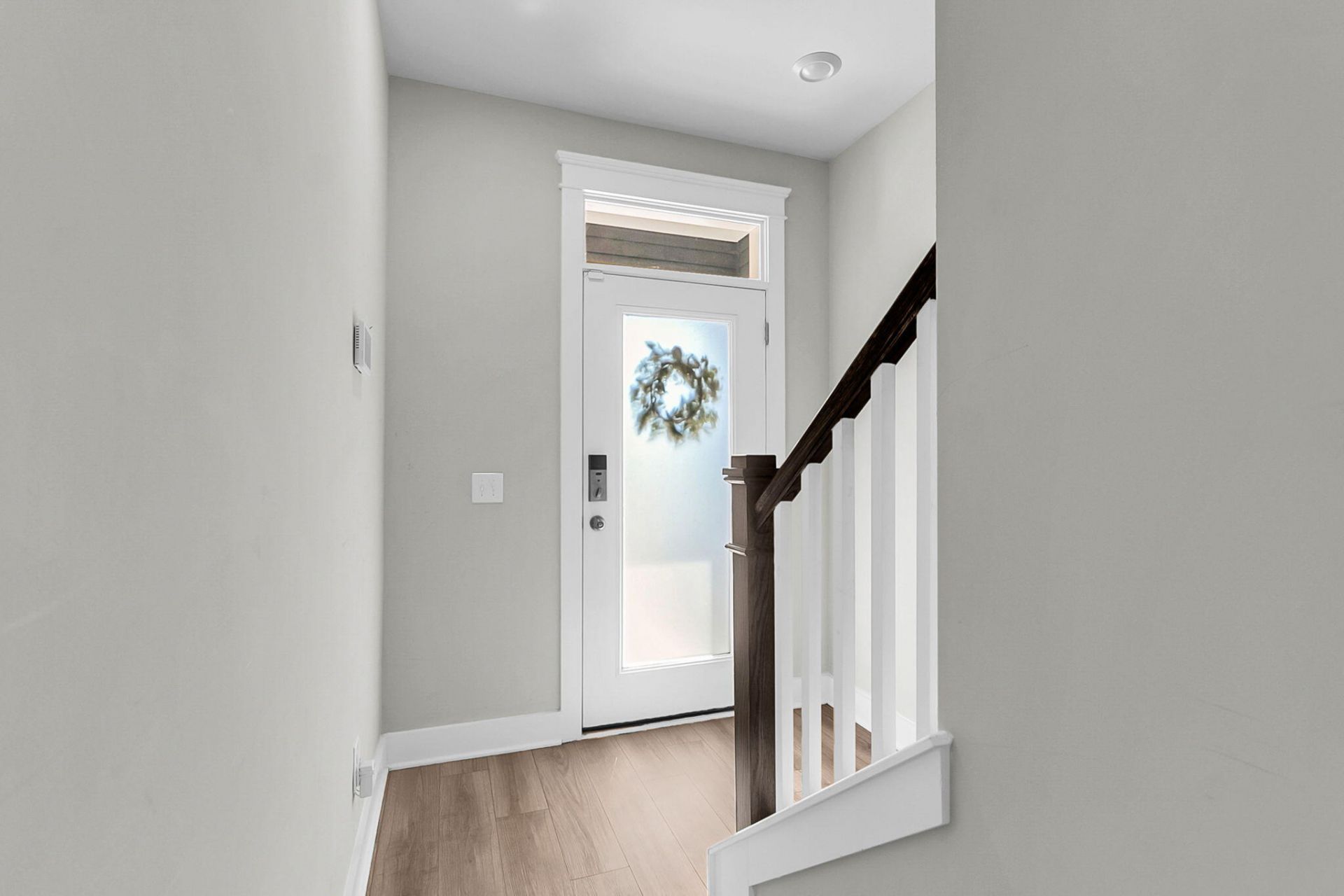 4559 Mixson Avenue Photo 3
