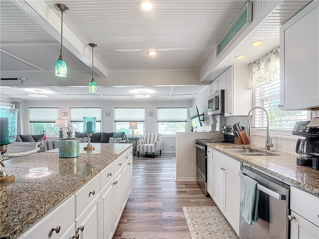 170 Pearl St, Fort Myers Beach, FL 33931 Photo