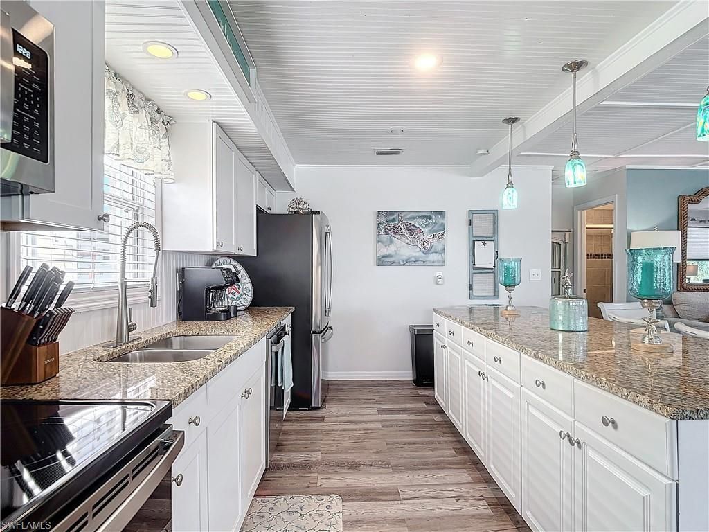 170 Pearl St, Fort Myers Beach, FL 33931 Photo