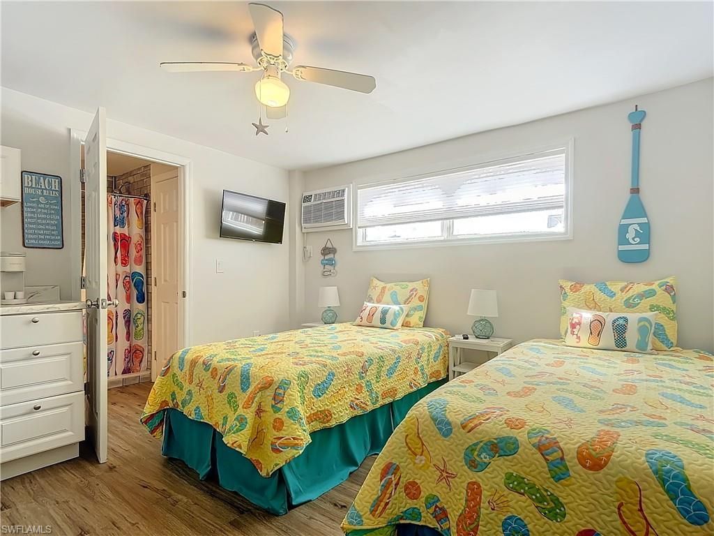 170 Pearl St, Fort Myers Beach, FL 33931 Photo