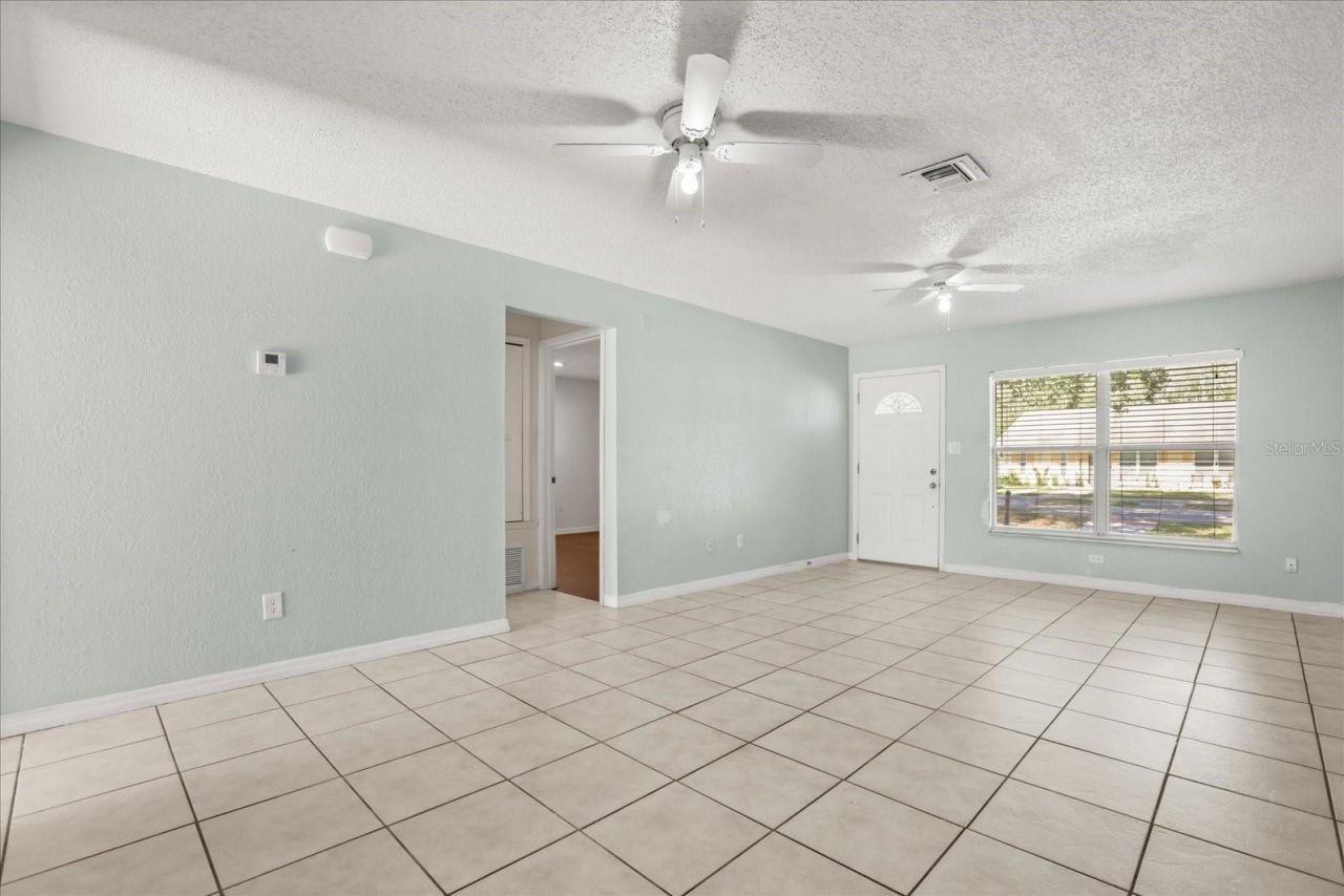 643 Hummingbird Lane, Orlando, FL 32825 Photo