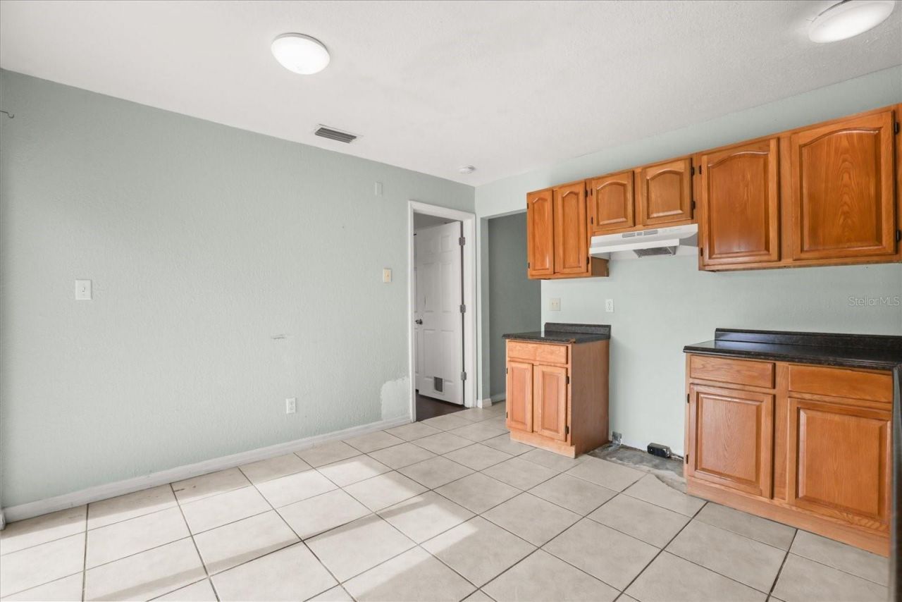 643 Hummingbird Lane, Orlando, FL 32825 Photo