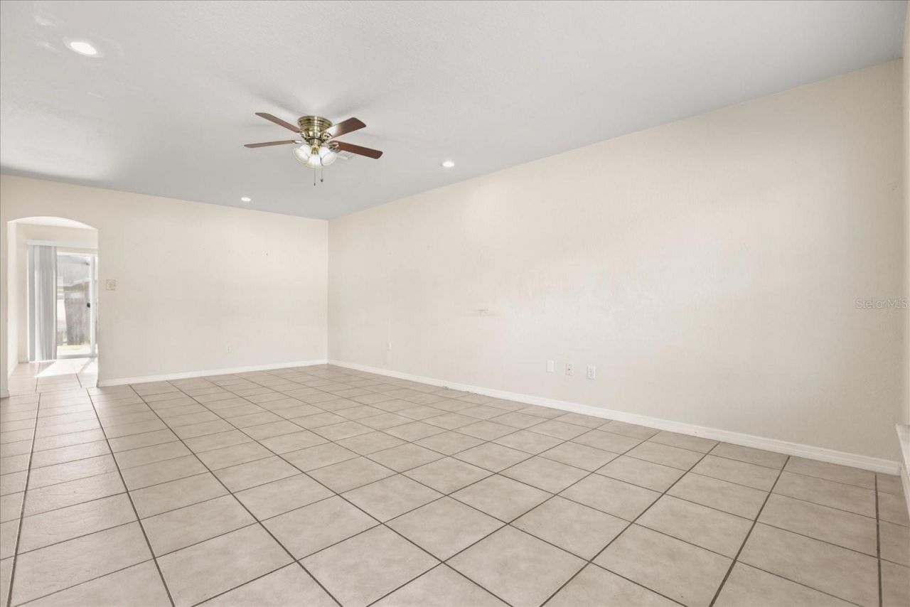 643 Hummingbird Lane, Orlando, FL 32825 Photo