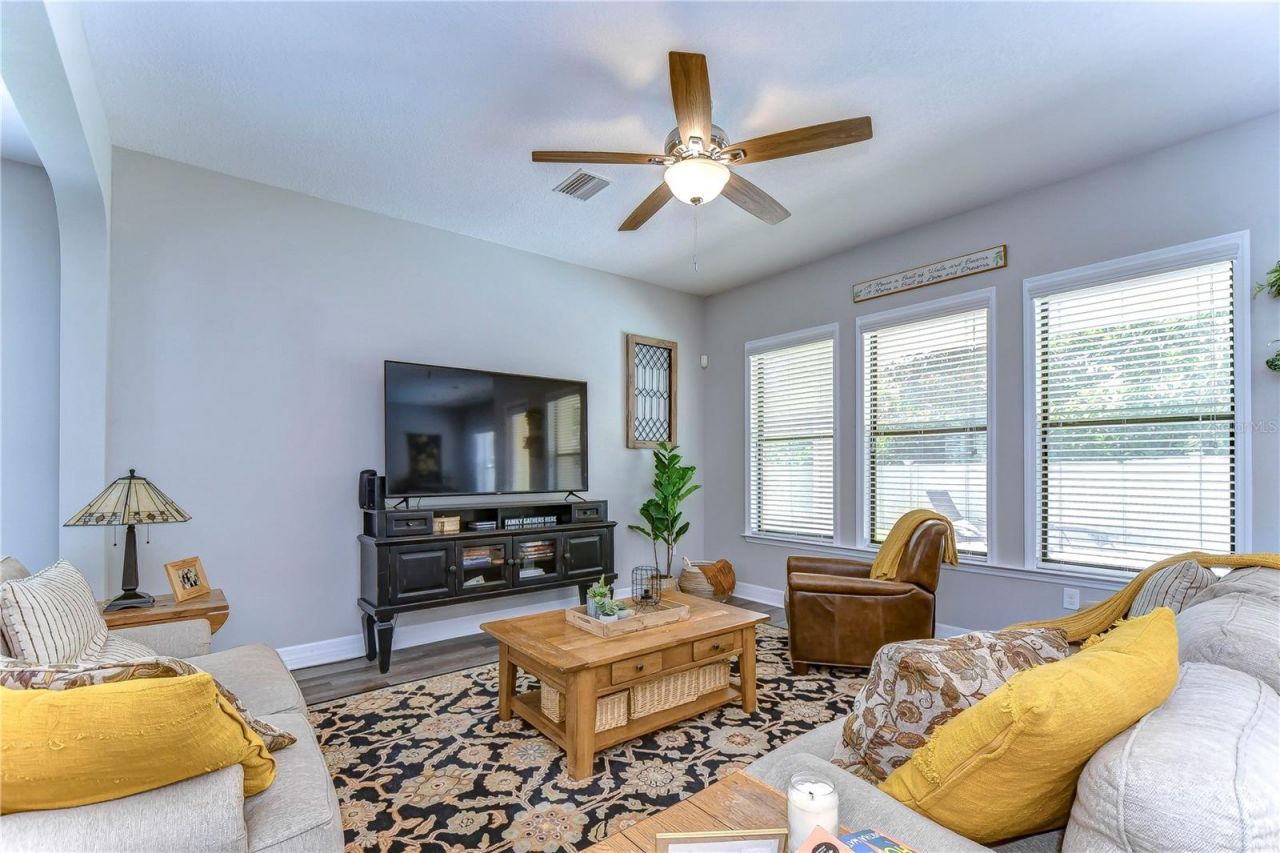 2614 Milford Berry Lane, Tampa, FL 33618 Photo