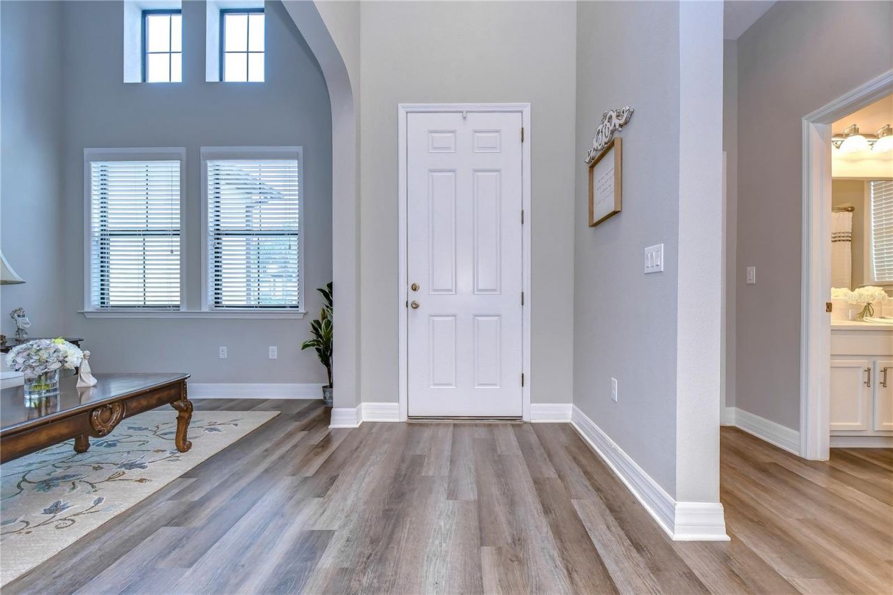 2614 Milford Berry Lane, Tampa, FL 33618 Photo