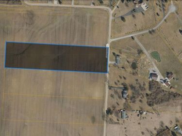 6 Graessle Tract 6 Road, London, OH 43140
