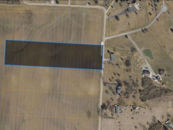 6 Graessle Tract 6 Road, London, OH 43140