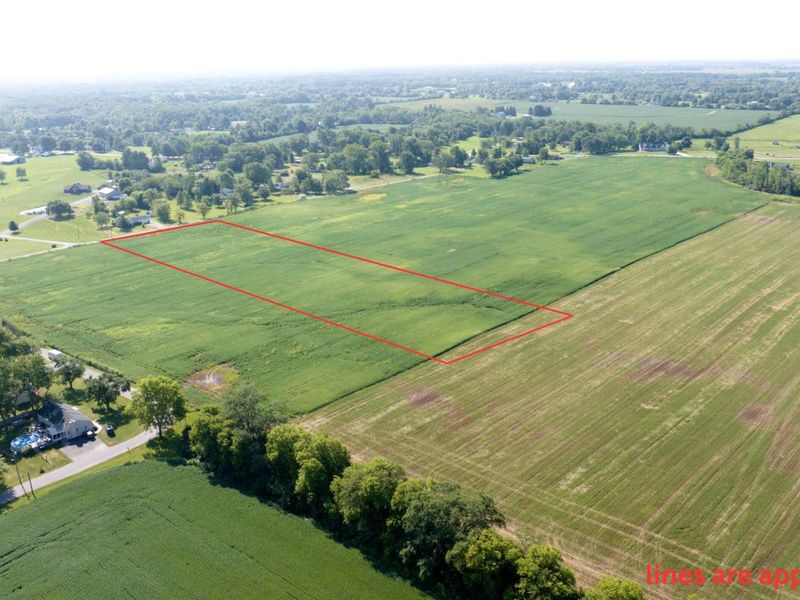 6 Graessle Tract 6 Road, London, OH 43140 Photo 2