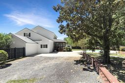 361 Kelly Bay Road photo 4