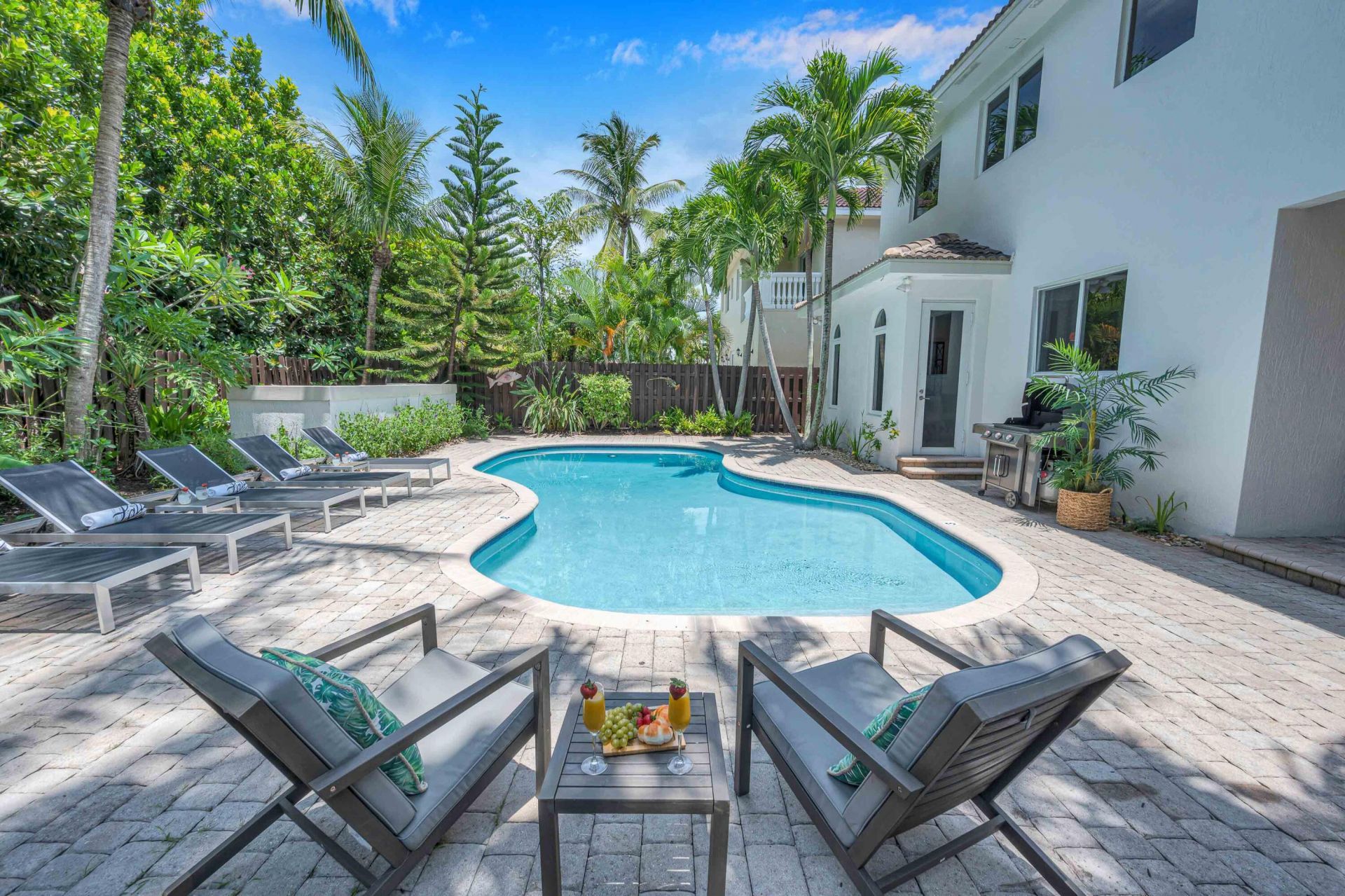 3315 NE 17th Street, Fort Lauderdale, FL 33305 Photo
