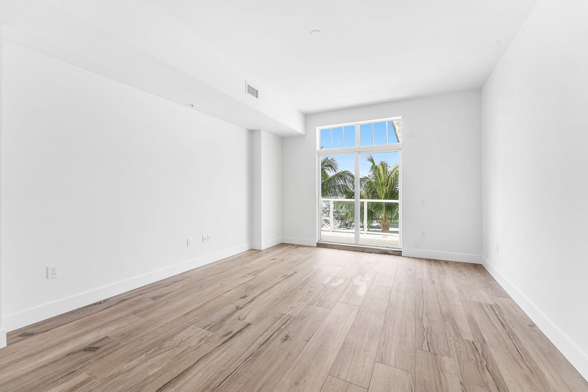 180 Lake Drive, Unit 2204, Palm Beach Shores, FL 33404 Photo