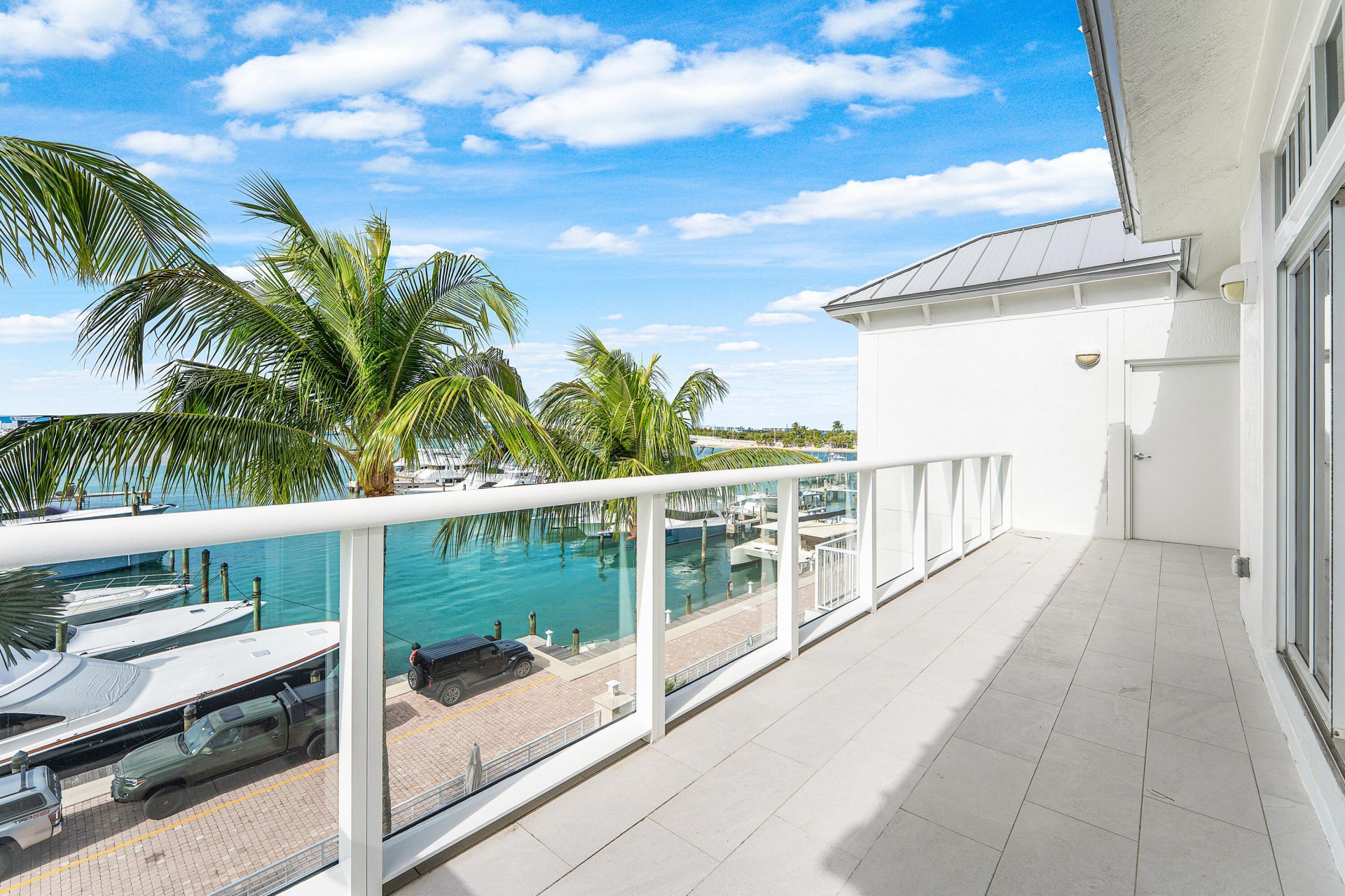 180 Lake Drive, Unit 2204, Palm Beach Shores, FL 33404 Photo