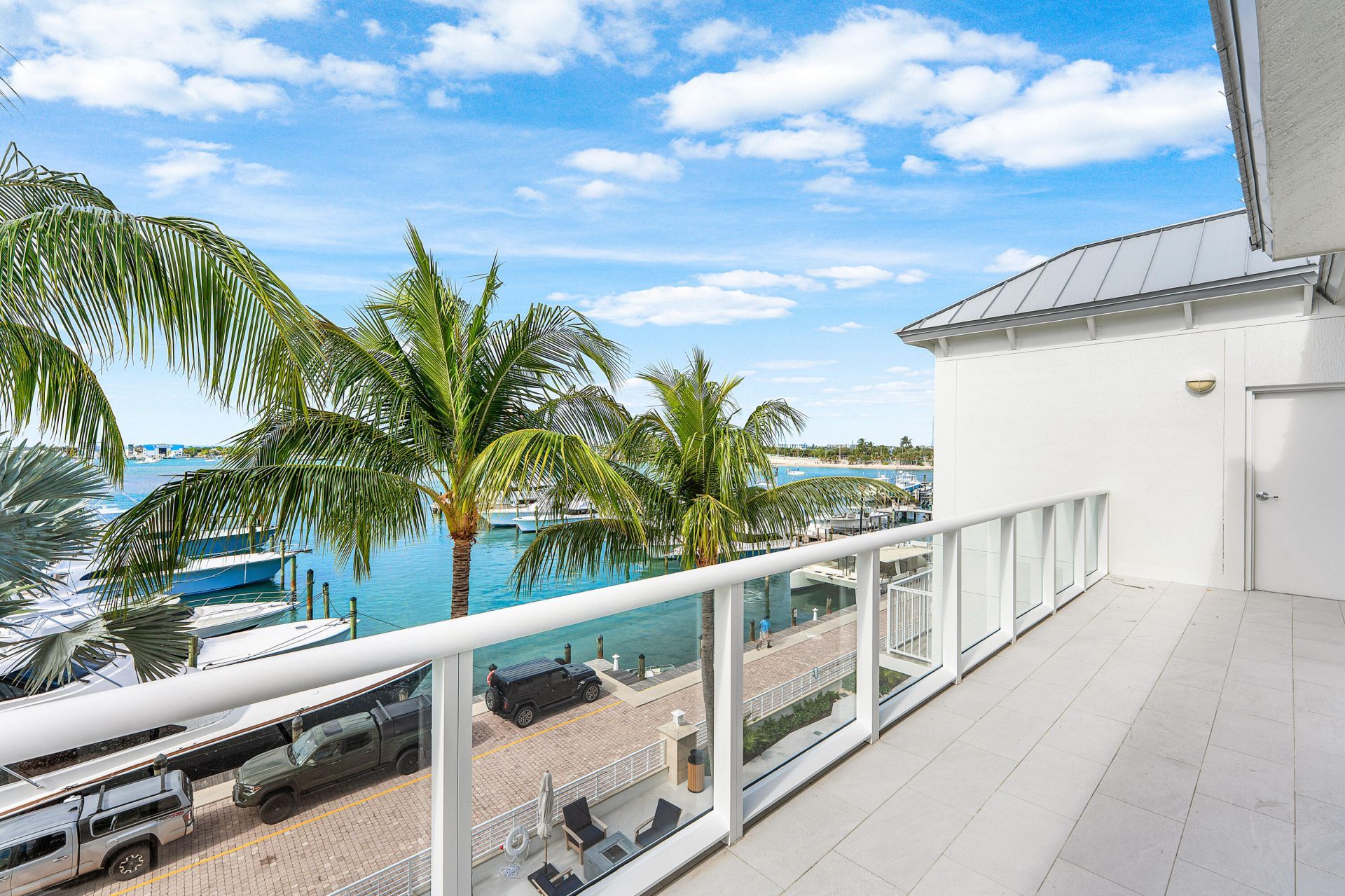 180 Lake Drive, Unit 2204, Palm Beach Shores, FL 33404 Photo