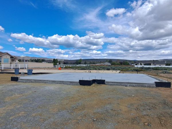 2777 Squires Street, Minden, NV 89423