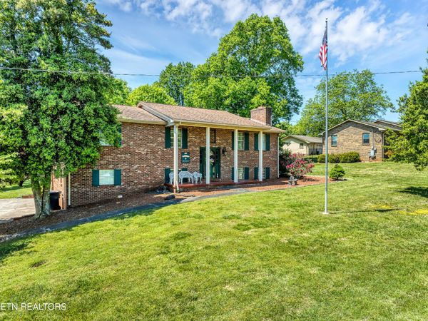 3319 Mint Rd, Maryville, TN 37803