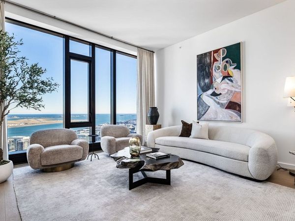 682 Atlantic Ave, Unit 40L, Boston, MA 02111