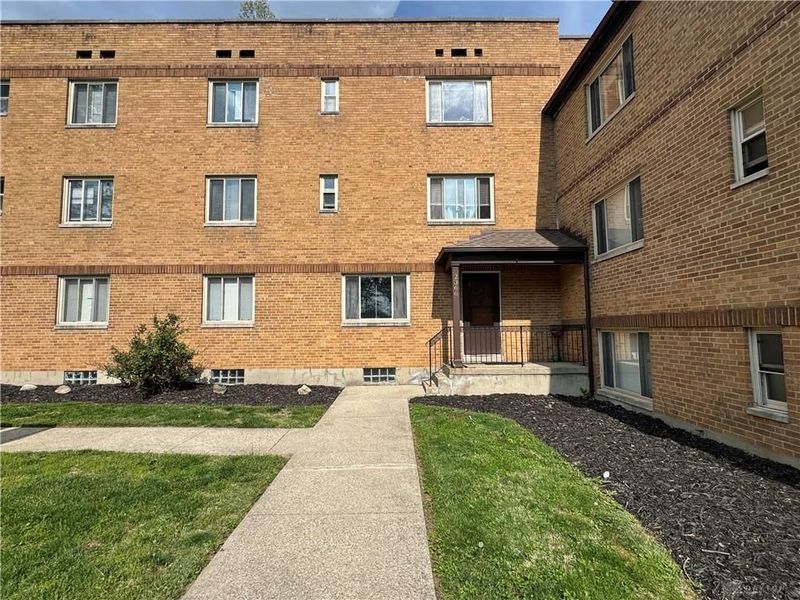 2366 S Patterson Boulevard, Unit 11, Kettering, OH 45409 Photo 1