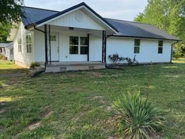 185 Carolina Avenue , Delano, TN 37325