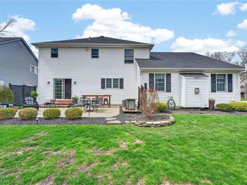 5503 Pheasants Walk Drive, North Olmsted, OH 44070 Photo 33