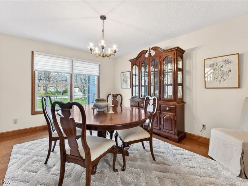 5503 Pheasants Walk Drive, North Olmsted, OH 44070 Photo 5