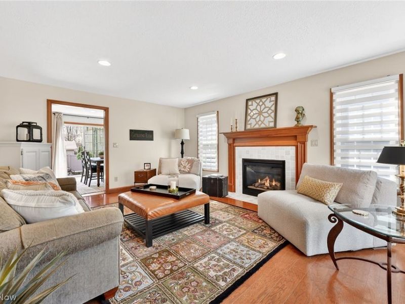 5503 Pheasants Walk Drive, North Olmsted, OH 44070 Photo 8