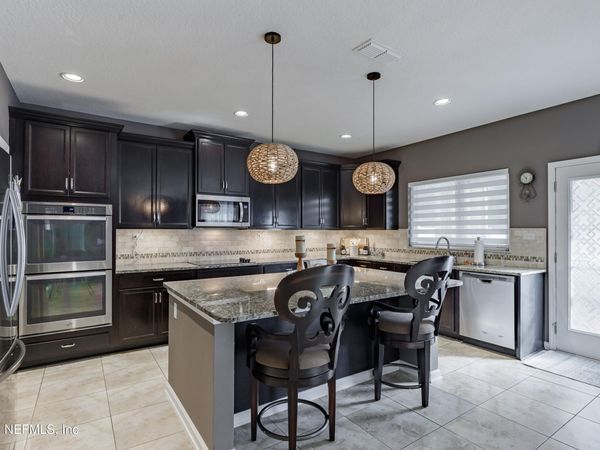 1252 LUFFNESS Drive, Jacksonville, FL 32221