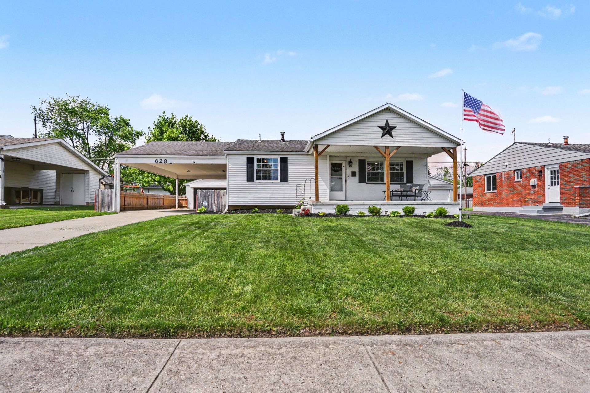 628 Brookdale Drive , West Jefferson, OH 43162 Main Photo