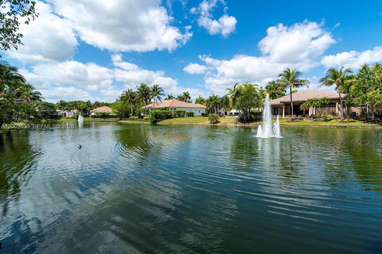651 Sweet Bay Ave, Plantation, FL 33324 Photo