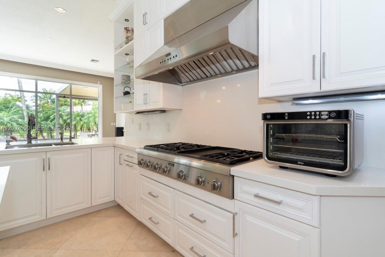 651 Sweet Bay Ave, Plantation, FL 33324 Photo