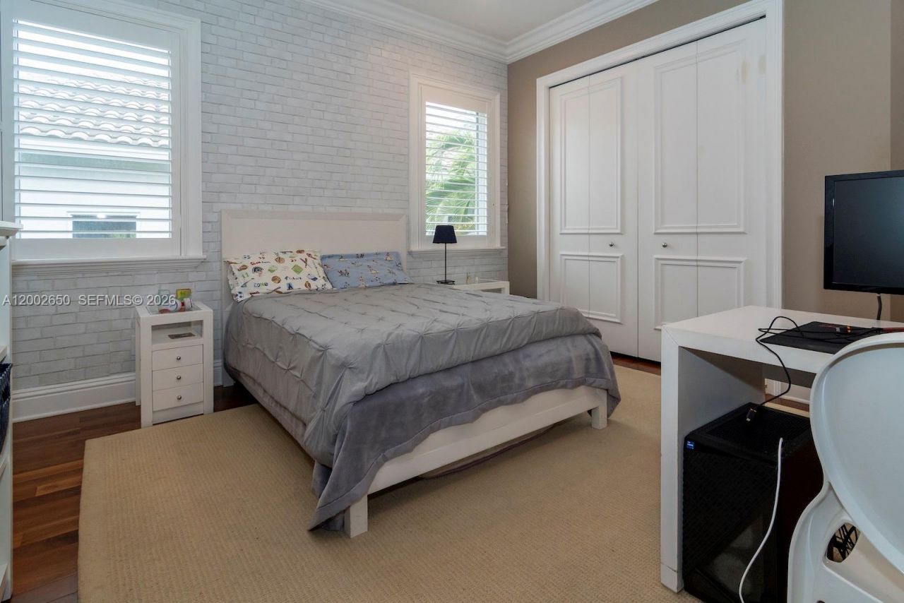 651 Sweet Bay Ave, Plantation, FL 33324 Photo