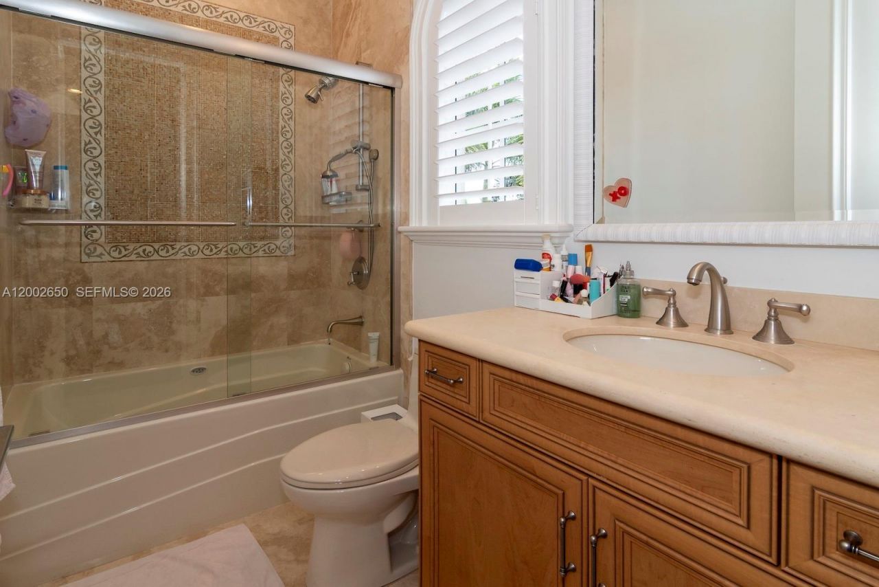 651 Sweet Bay Ave, Plantation, FL 33324 Photo