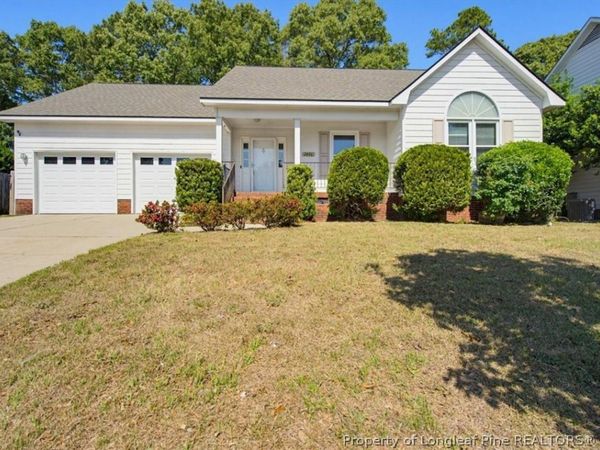 2926 Coachway Drive, Fayetteville, NC 28306