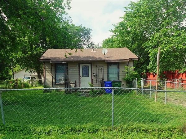 10923 Limestone Drive, Balch Springs, TX 75180