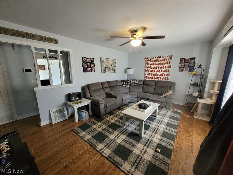 1682 Sunset Avenue, Akron, OH 44301 Photo 3