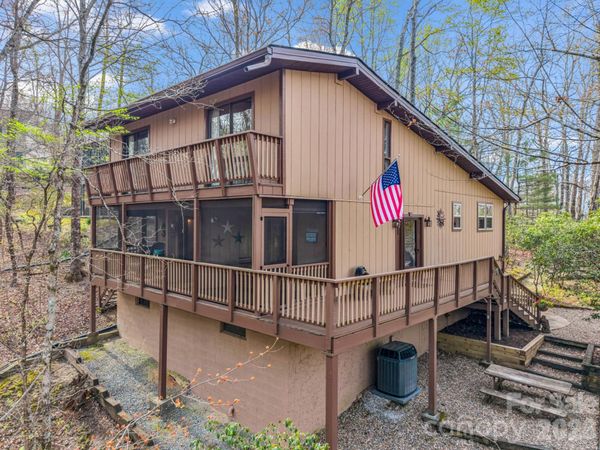 78 Wahuhu Court, Brevard, NC 28712