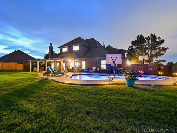 21192 E 112th Street S, Broken Arrow, OK 74014