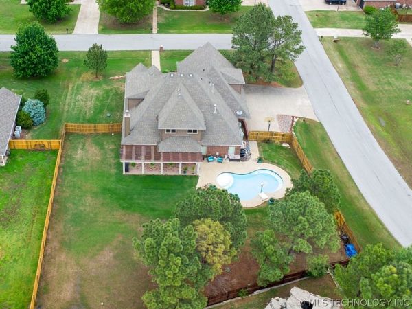 21192 E 112th Street S, Broken Arrow, OK 74014