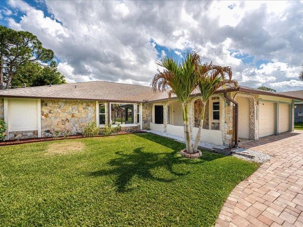 1326 SW Bartell Avenue, Port St. Lucie, FL 34953