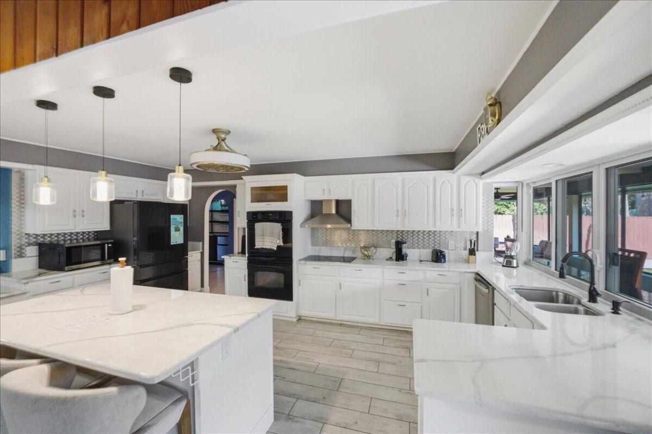 1326 SW Bartell Avenue, Port Saint Lucie, FL 34953 Photo