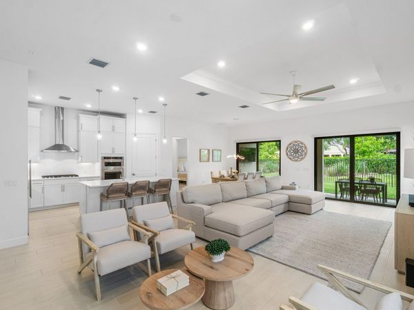 9303 Cape Honey Bee Lane, Lake Worth, FL 33467