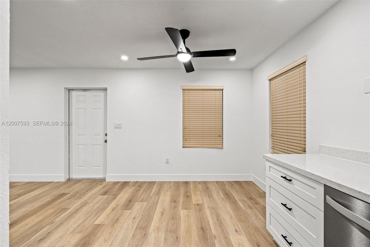 12245 SW 201st Ter, Miami, FL 33177 Photo