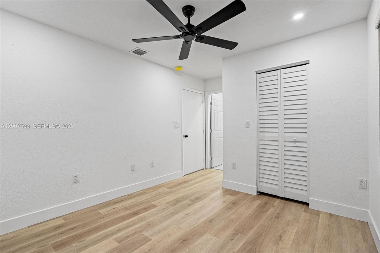 12245 SW 201st Ter, Miami, FL 33177 Photo