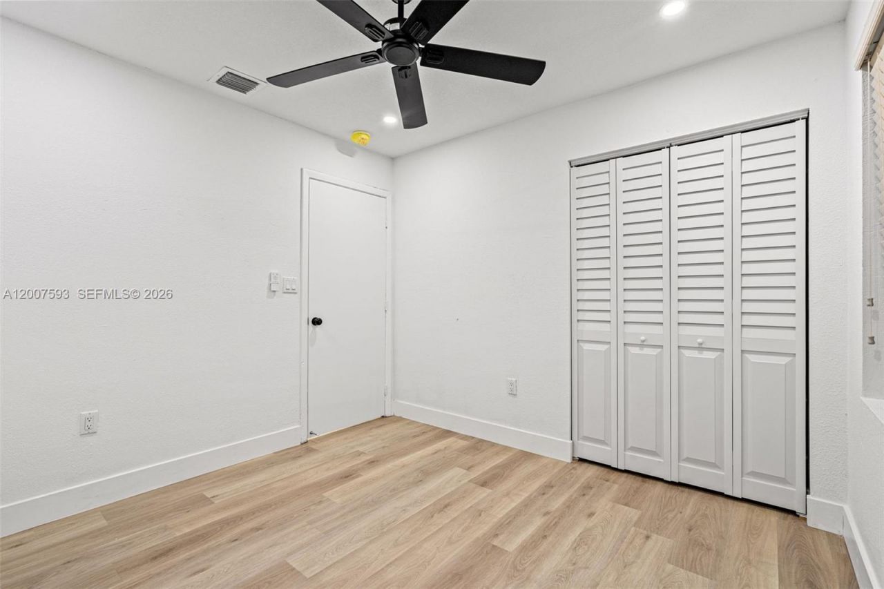 12245 SW 201st Ter, Miami, FL 33177 Photo