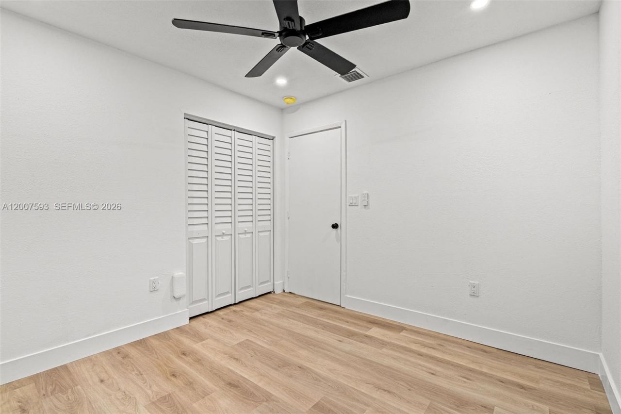 12245 SW 201st Ter, Miami, FL 33177 Photo