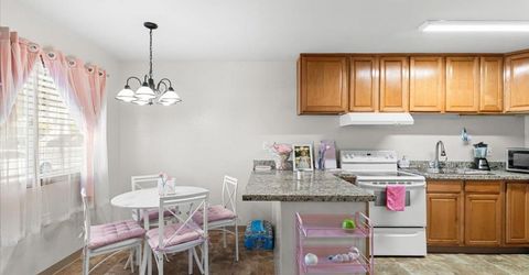 180 E J St, Oakdale, CA 95361 Photo